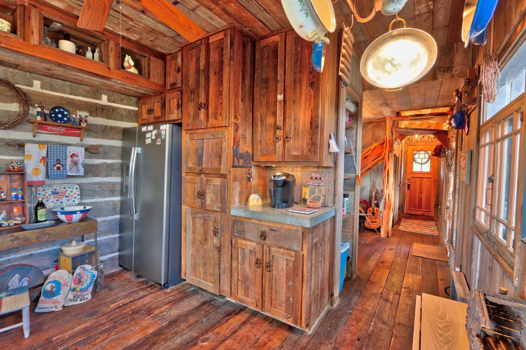 Log Cabin At Old Glory Ranch Wimberley Esterno foto