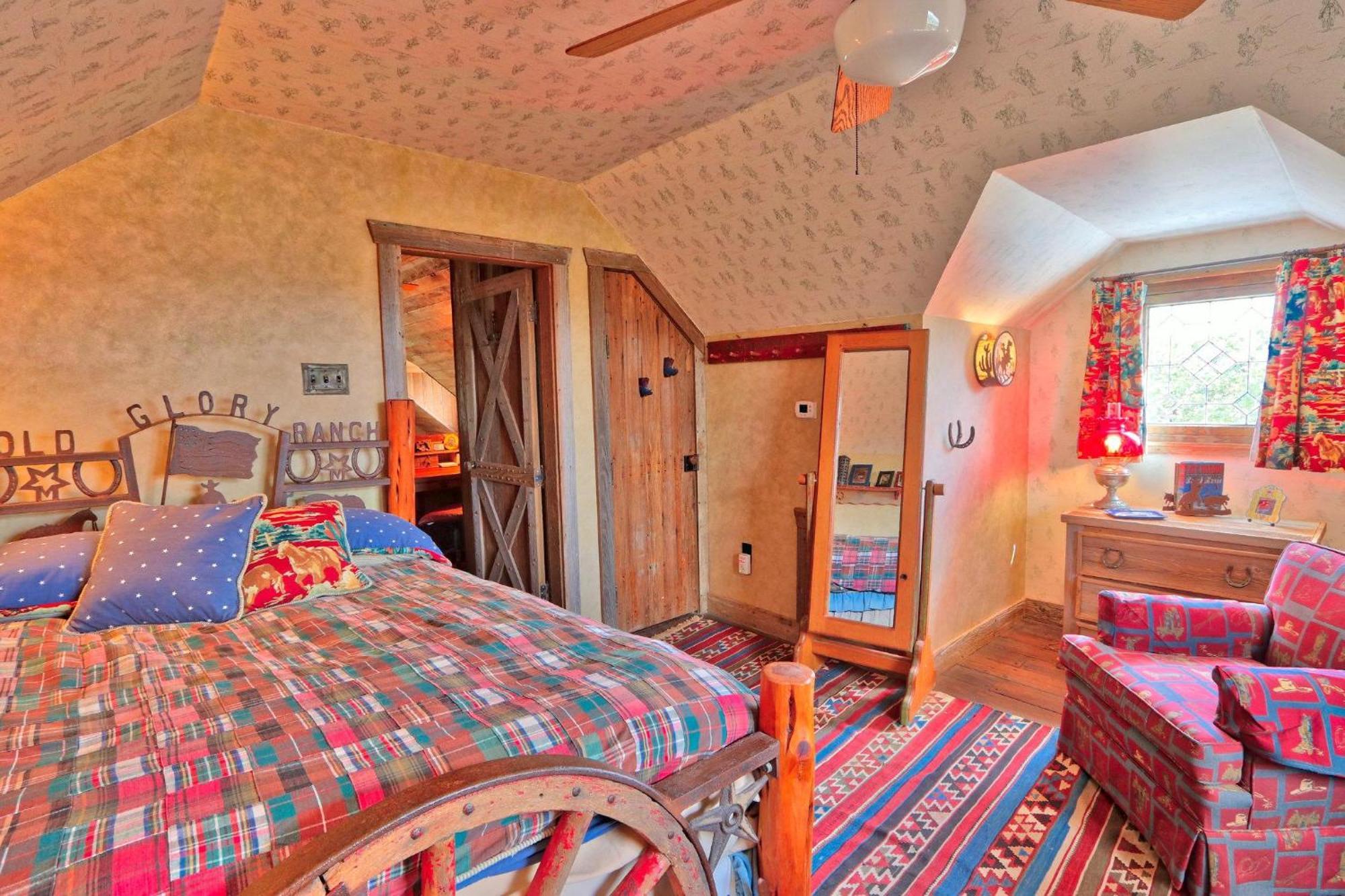 Log Cabin At Old Glory Ranch Wimberley Esterno foto